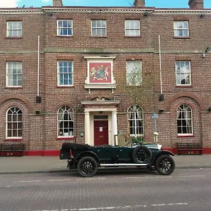 Bed & Breakfast The Londesborough Arms Bar With En-suite, Market Weighton